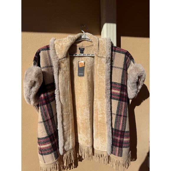 Jones New York Faux Fur Plaid Fringe Wrap Cape – Camel/Red – NWT - Picture 3 of 6